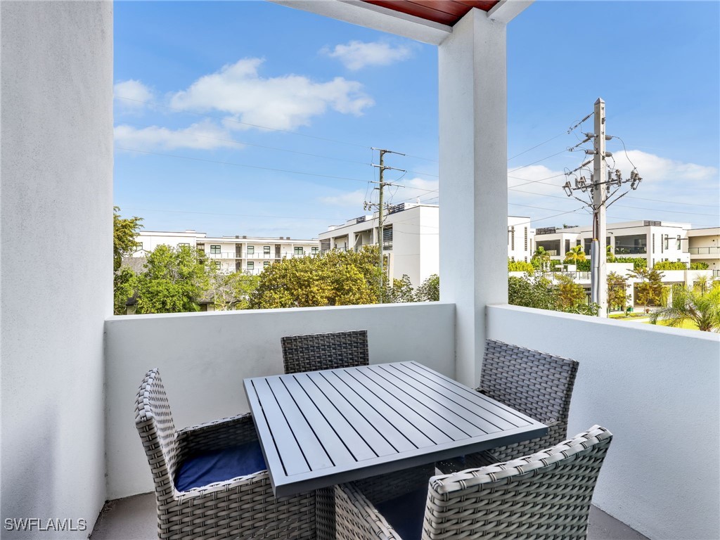 101 8th Street S #201 Naples FL 34102 226005375 image9