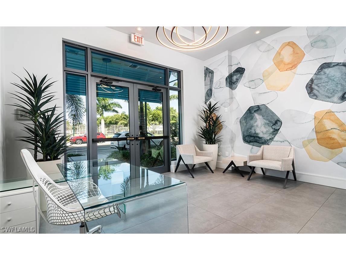 101 8th Street S #202 Naples FL 34102 226007611 image9