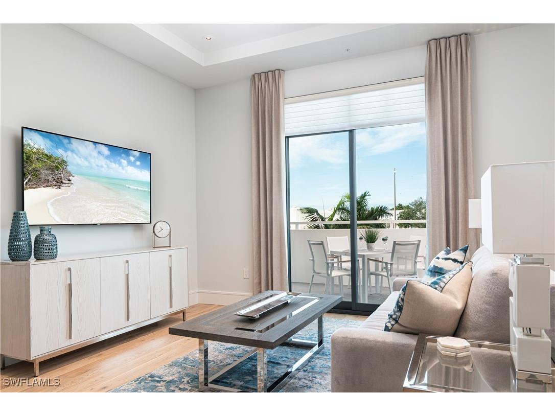 101 8th Street S #202 Other FL 34102 225077233 image2