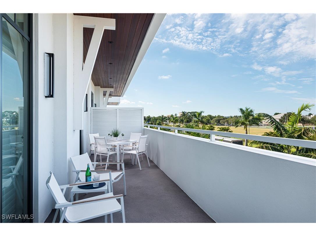 101 8th Street S #202 Other FL 34102 225077233 image6