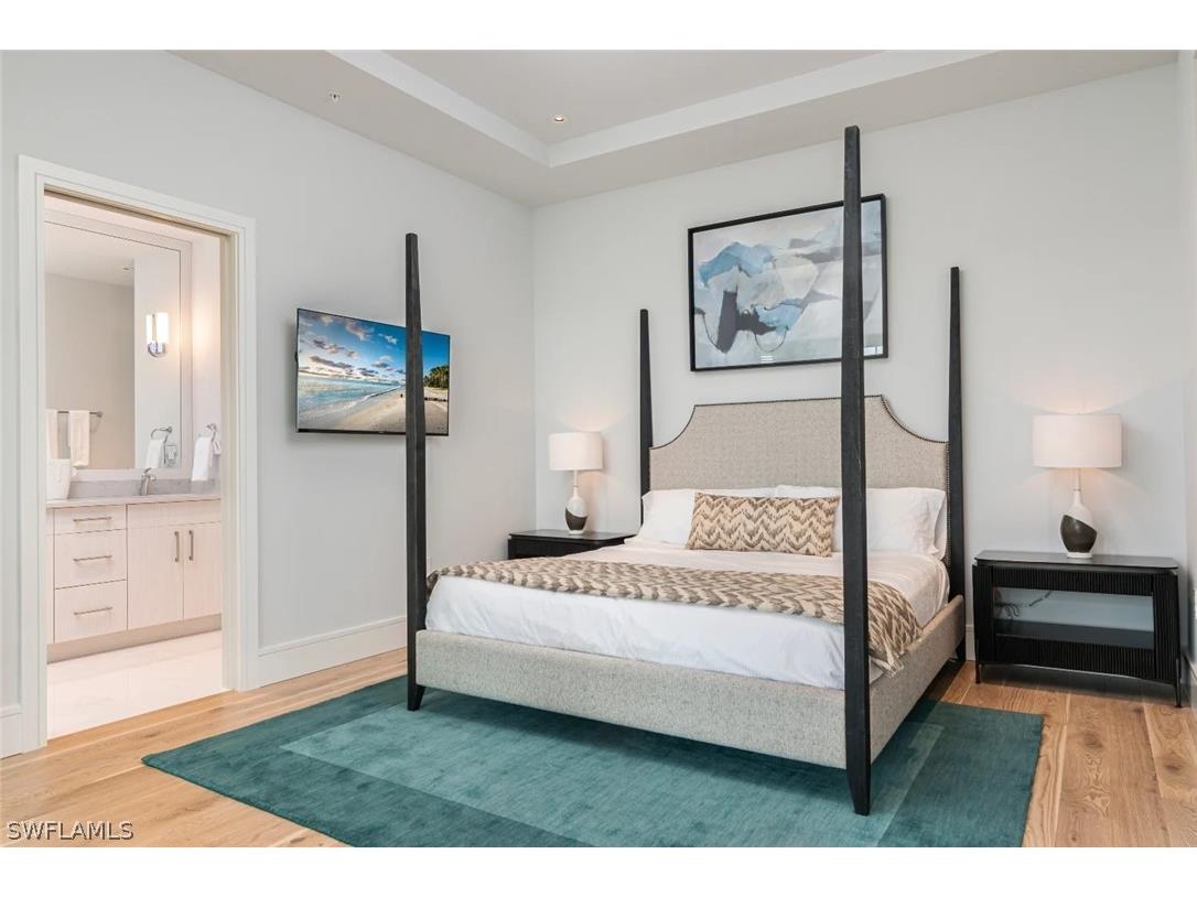 101 8th Street S #210 Naples FL 34102 226008147 image11