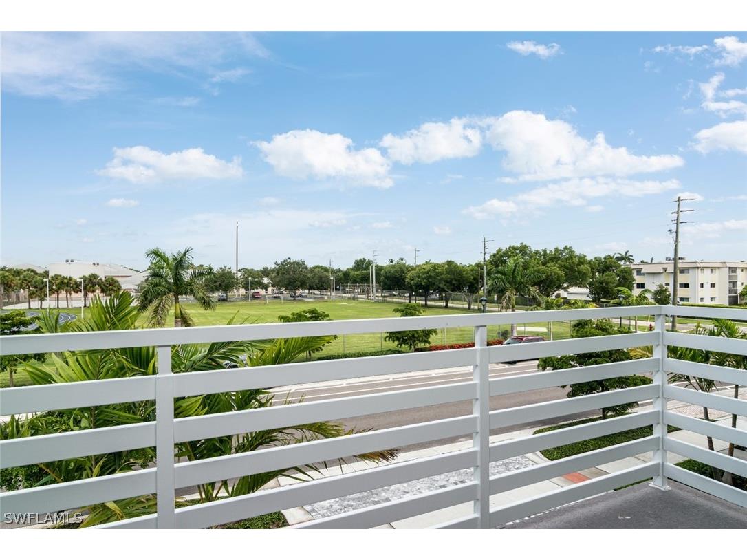 101 8th Street S #210 Naples FL 34102 226008147 image4