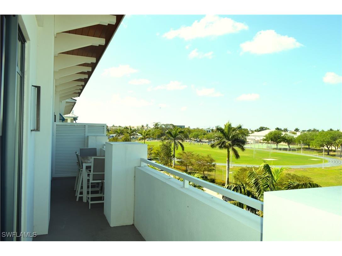 101 8th Street S #302 Naples FL 34102 225022499 image2