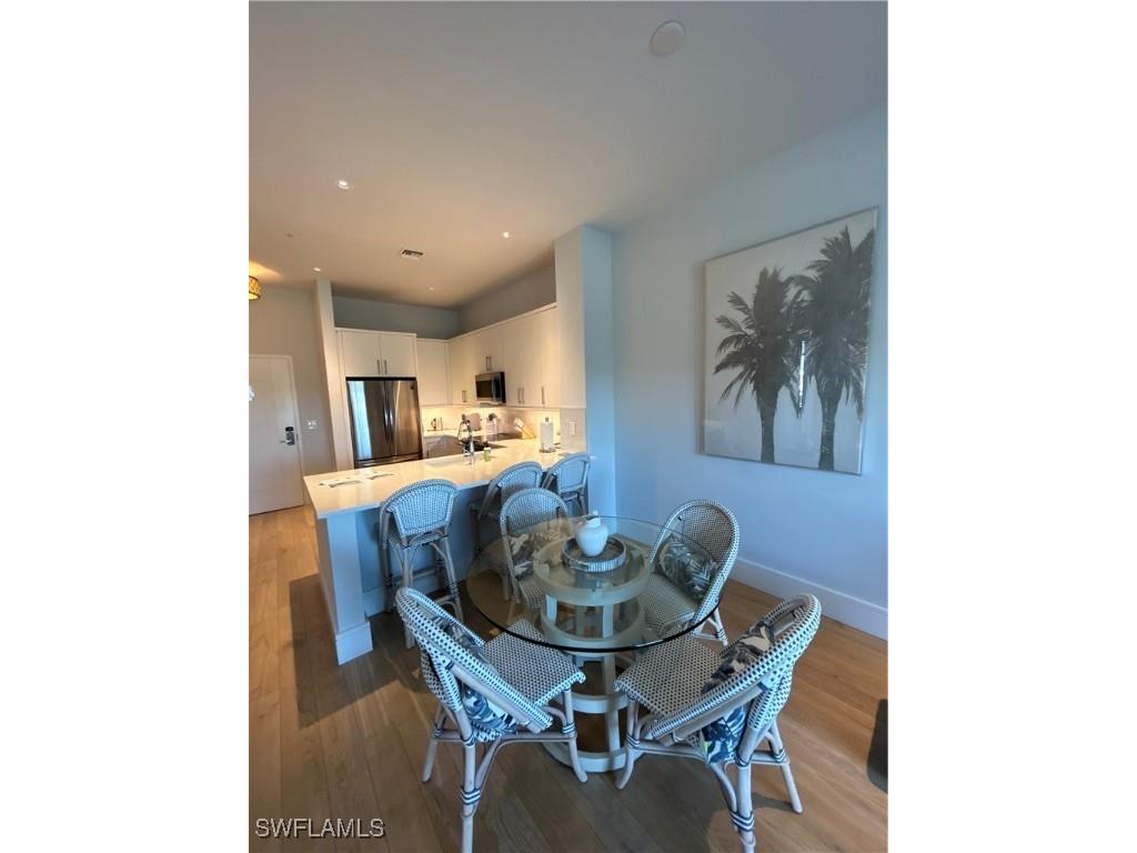 101 8th Street S #302 Naples FL 34102 225022499 image7