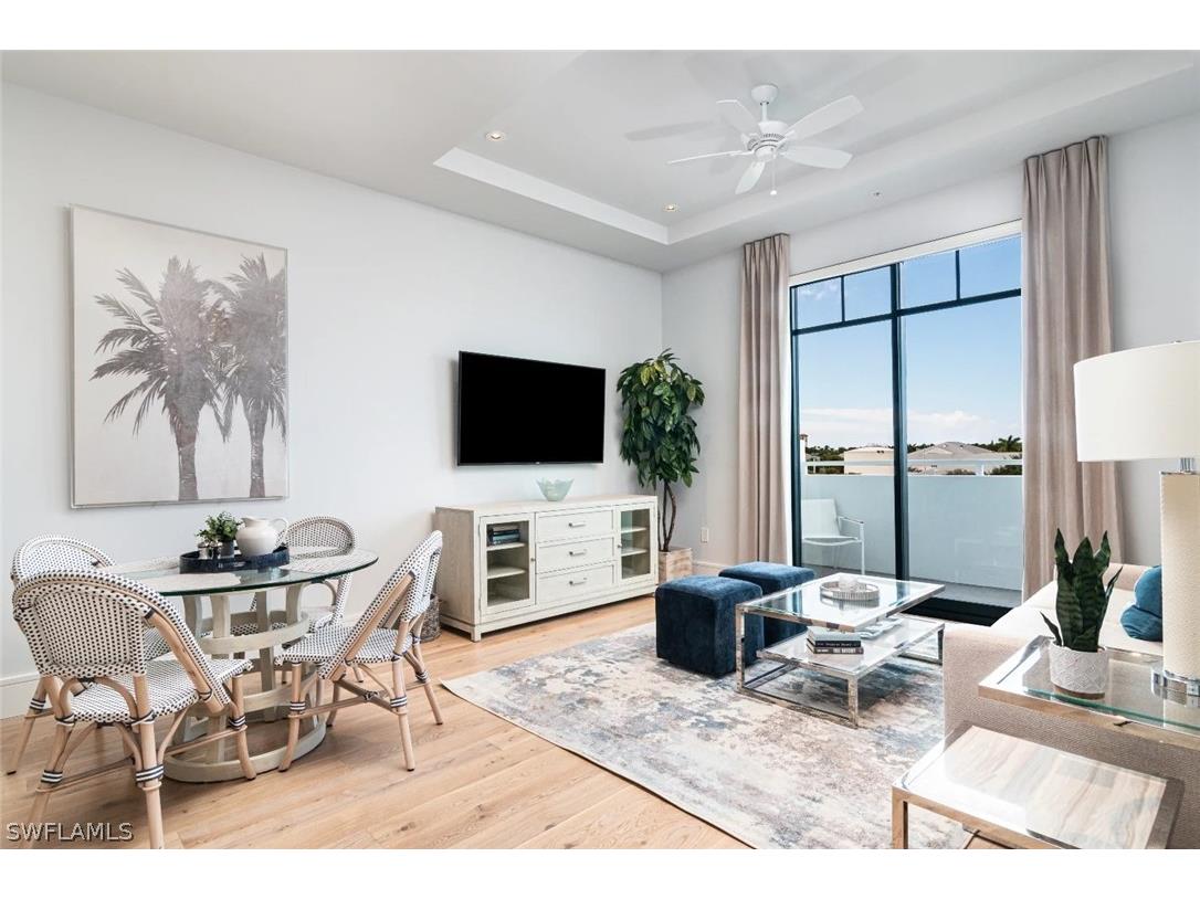 101 8th Street S #302 Naples FL 34102 226007634 image1