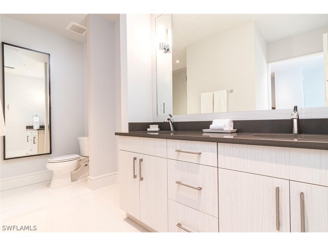 101 8th Street S #305 Naples FL 34102 226008174 image4