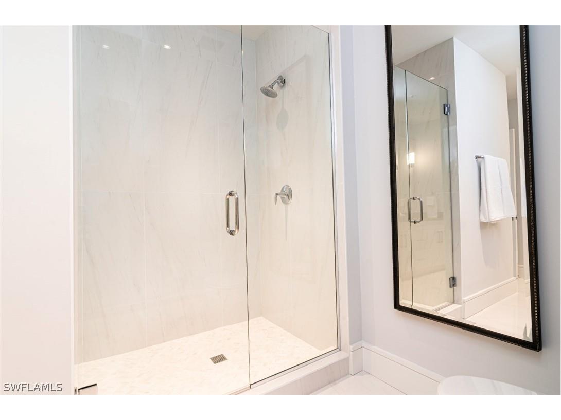 101 8th Street S #305 Naples FL 34102 226008174 image5