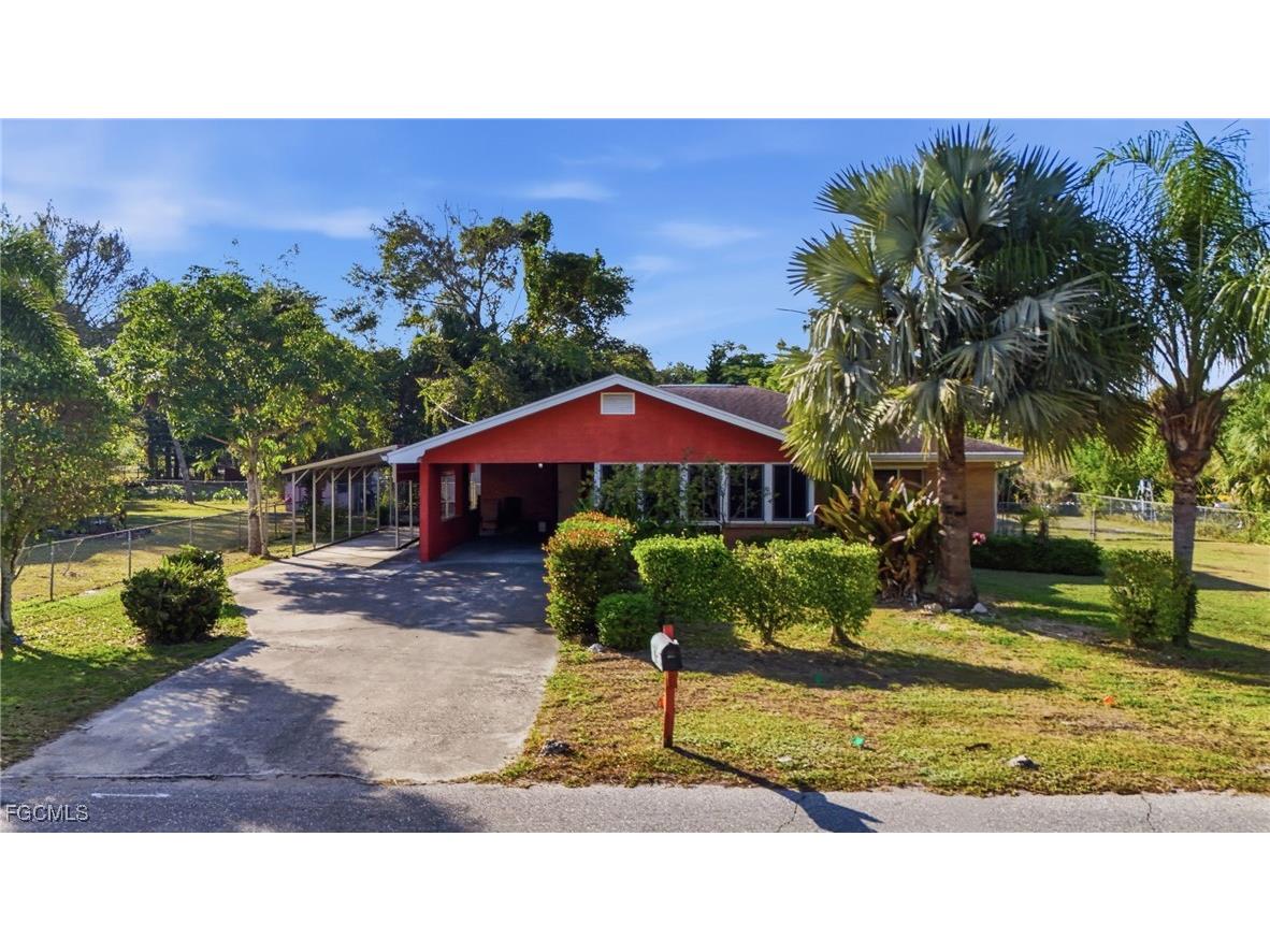 101 Alameda Avenue Fort Myers FL 33905 2025021172 image1
