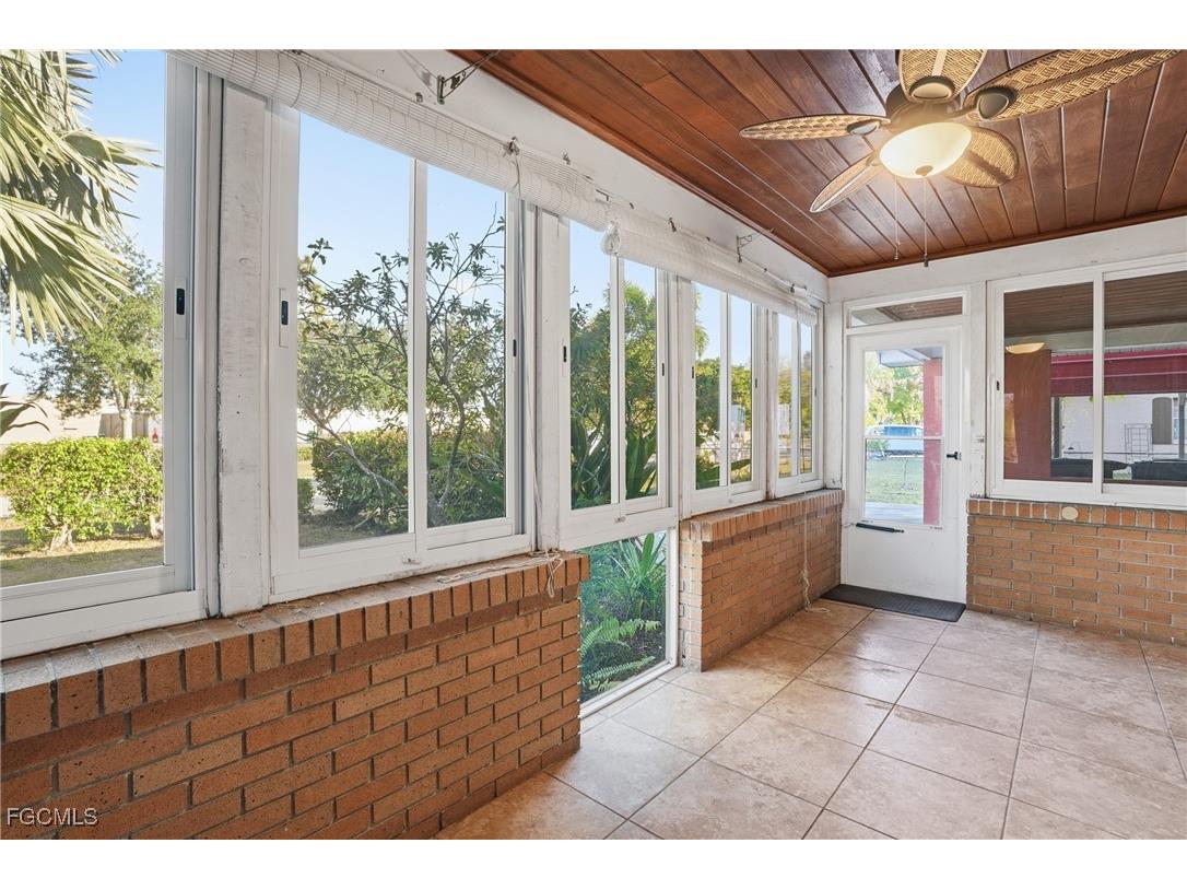 101 Alameda Avenue Fort Myers FL 33905 2025021172 image25