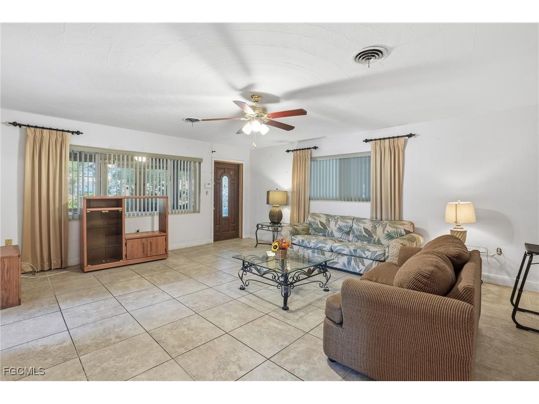 101 Alameda Avenue Fort Myers FL 33905 2025021172 image6