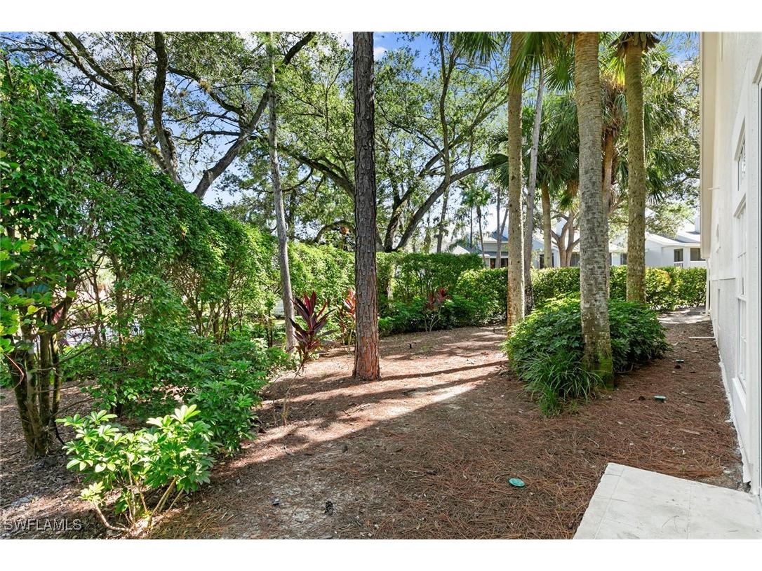 101 Amblewood Lane #1-104 Naples FL 34105 225074213 image26