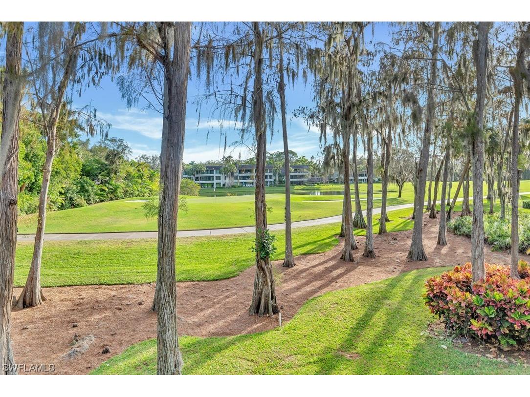101 Clubhouse Lane #279 Naples FL 34105 224007731 image1