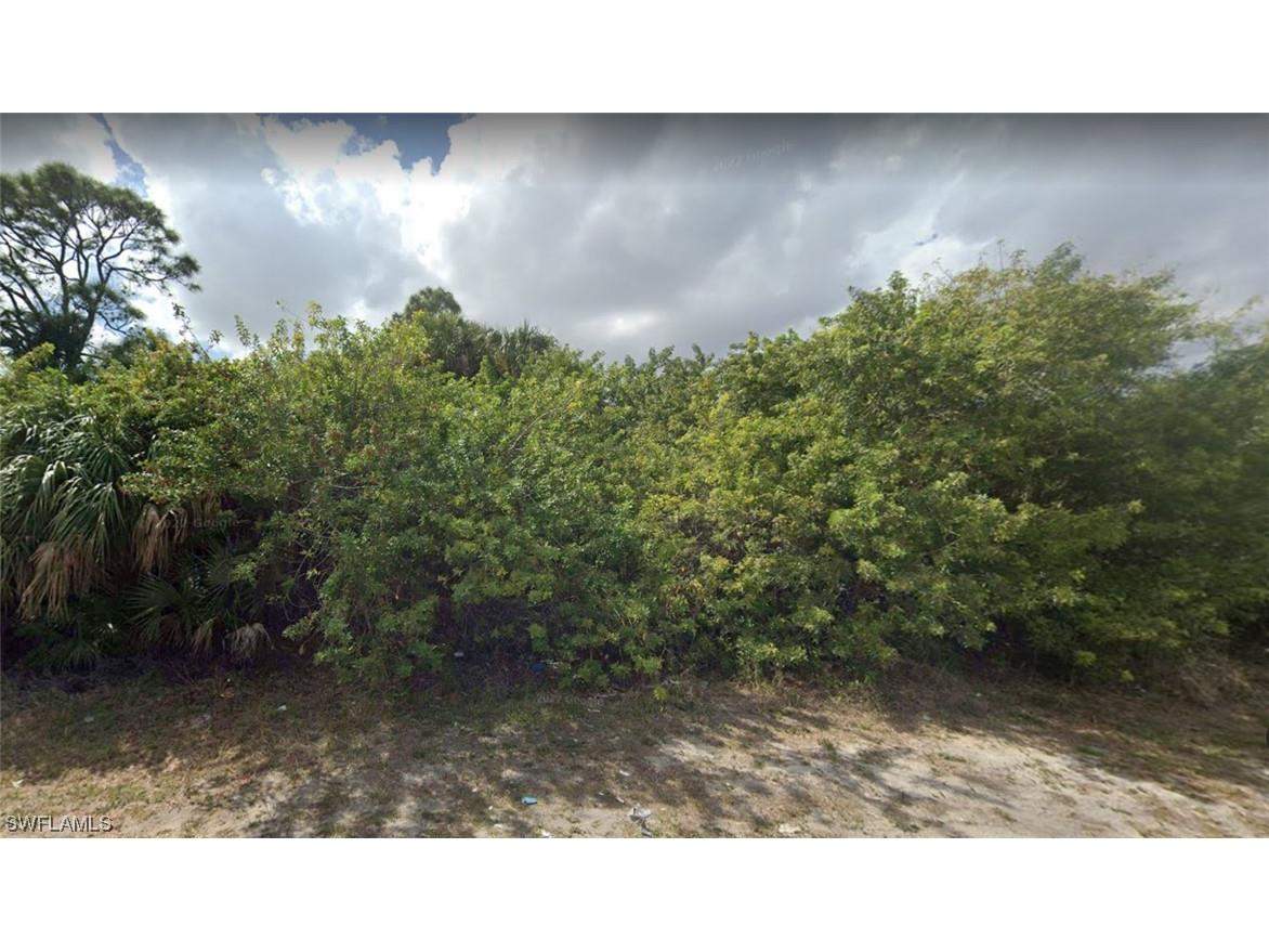 101 Colin Avenue N Lehigh Acres FL 33971 223044975 image1