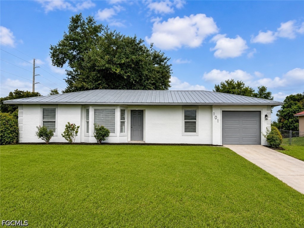 101 Curtis Avenue N Lehigh Acres FL 33971 2026024737 image1