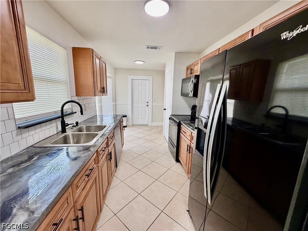 101 Curtis Avenue N Lehigh Acres FL 33971 2026024737 image8