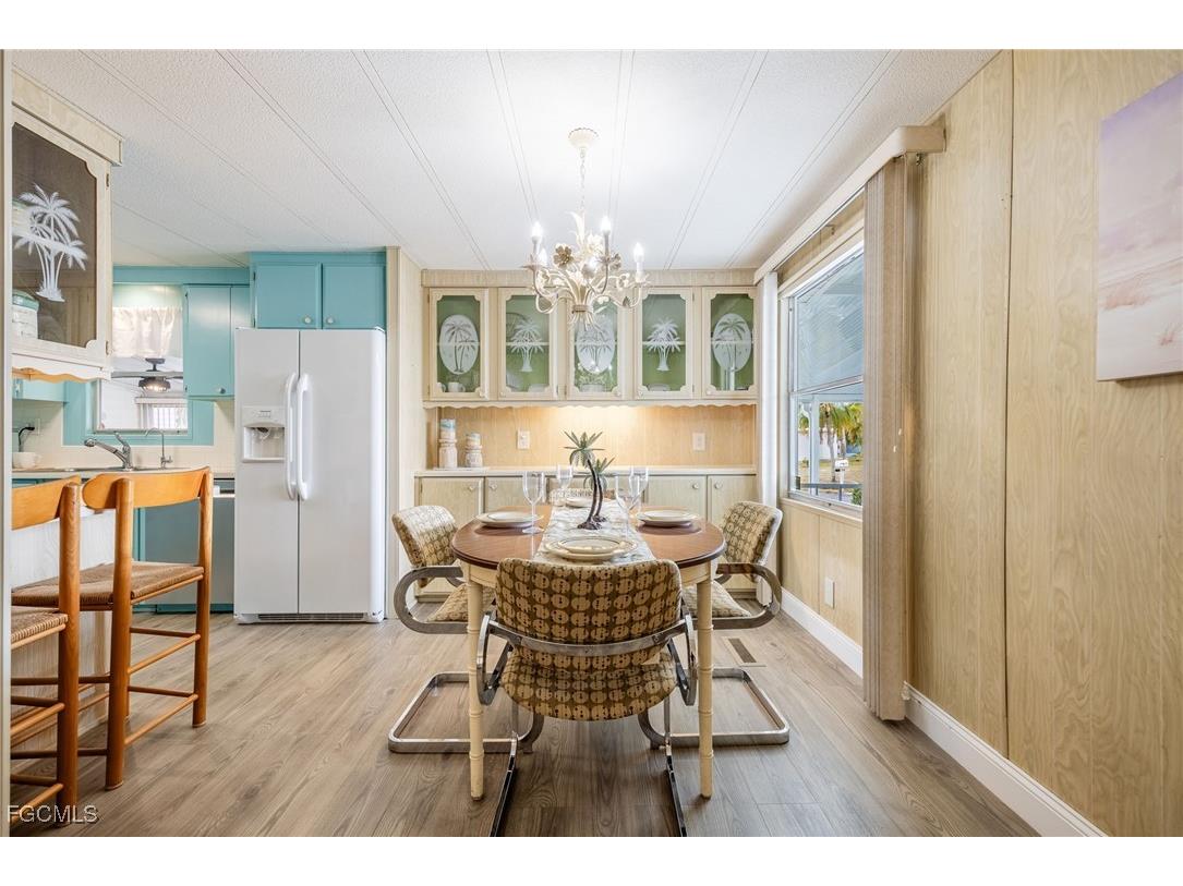 101 Elise Drive Fort Myers FL 33908 2025008900 image12