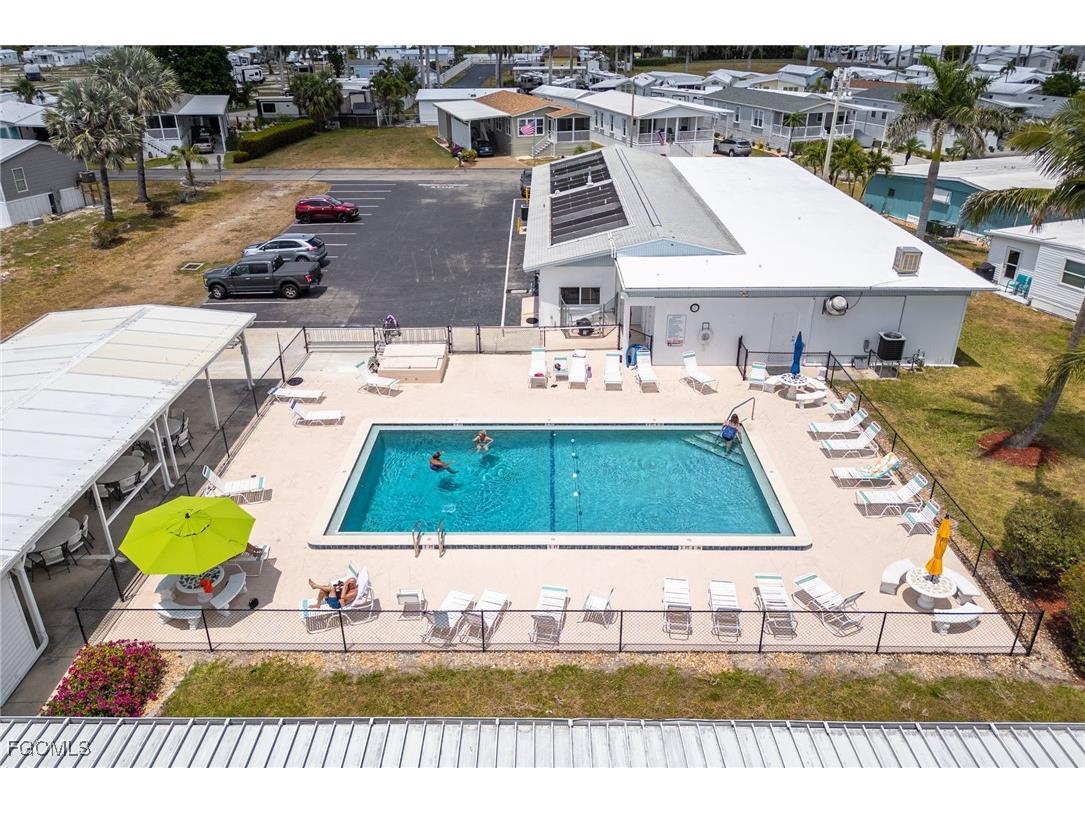 101 Elise Drive Fort Myers FL 33908 2025008900 image29