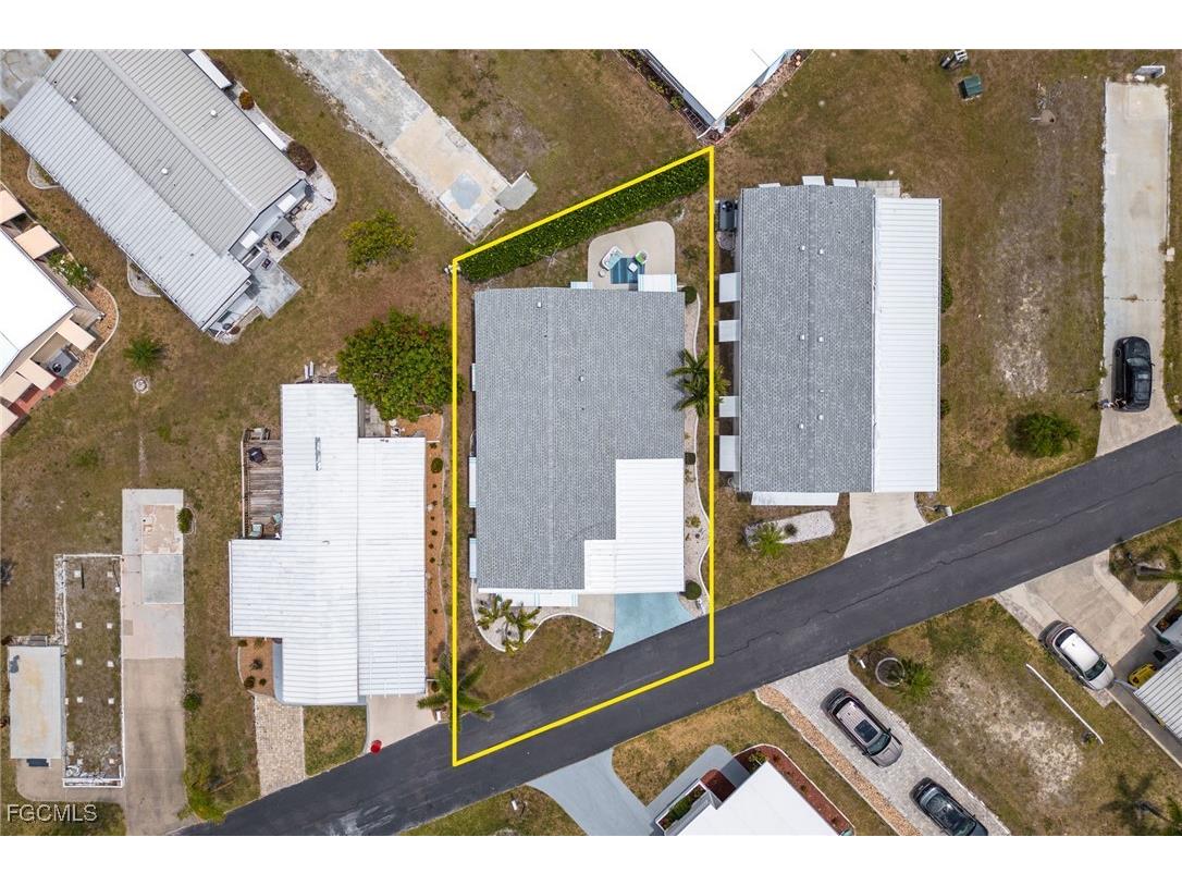 101 Elise Drive Fort Myers FL 33908 2025008900 image34
