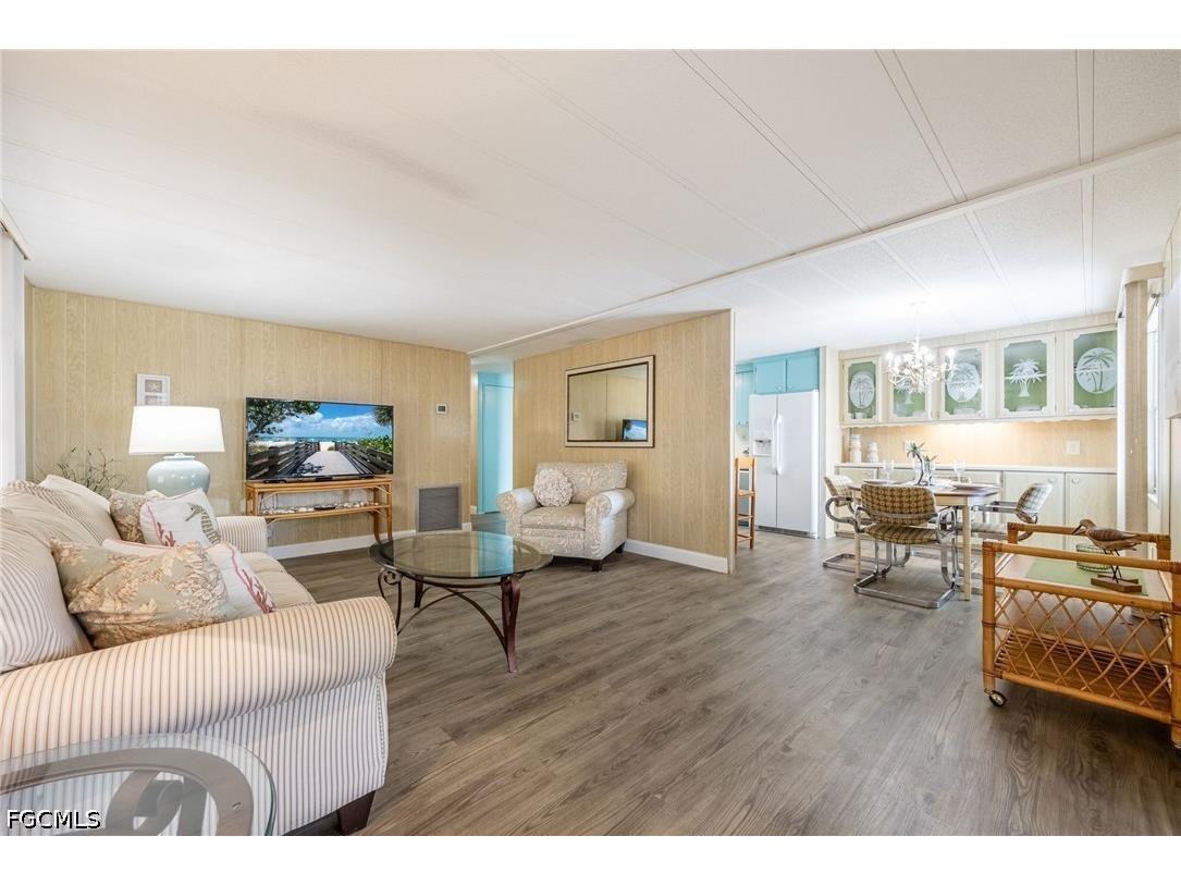 101 Elise Drive Fort Myers FL 33908 2026021289 image8