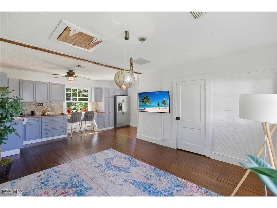 101 Fairview Avenue Fort Myers FL 33905 2025011580 image33