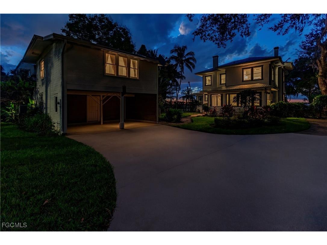 101 Fairview Avenue Fort Myers FL 33905 2025011580 image4