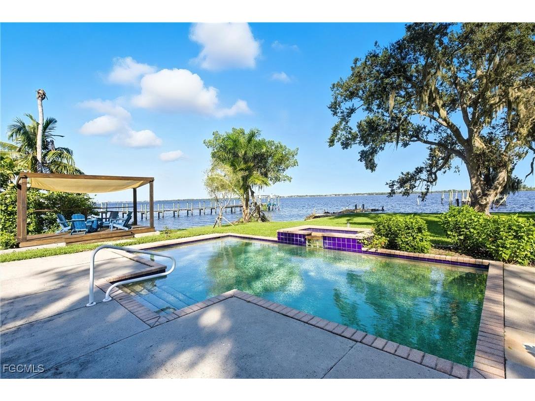 101 Fairview Avenue Fort Myers FL 33905 2025011580 image41