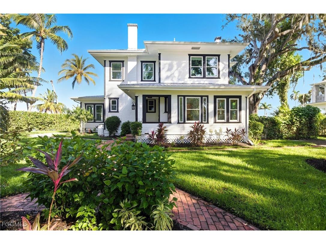 101 Fairview Avenue Fort Myers FL 33905 2025011580 image8