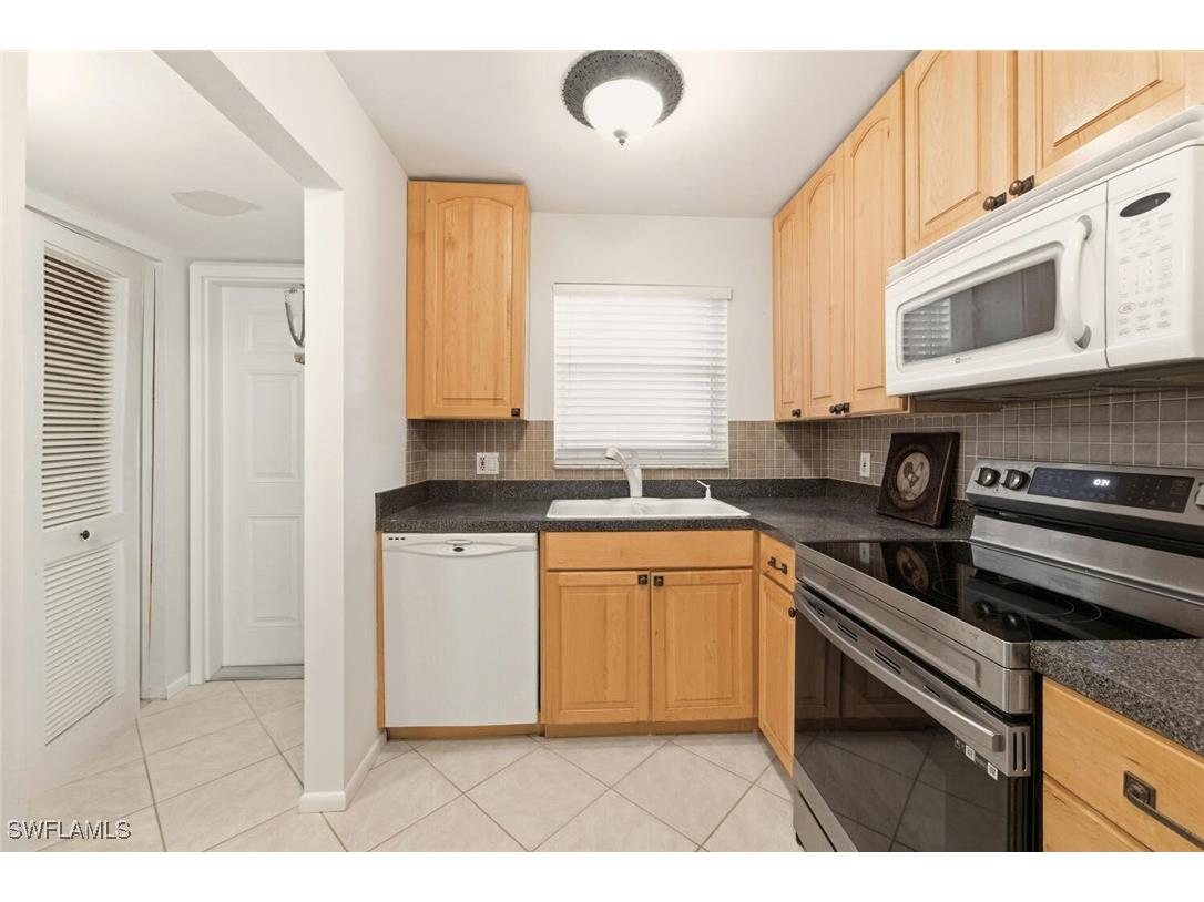 101 Forest Lakes Boulevard #A203 Naples FL 34105 225079114 image10