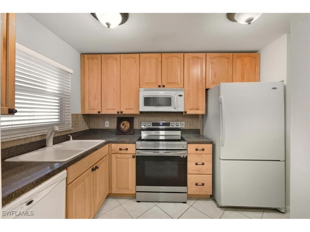 101 Forest Lakes Boulevard #A203 Naples FL 34105 225079114 image9