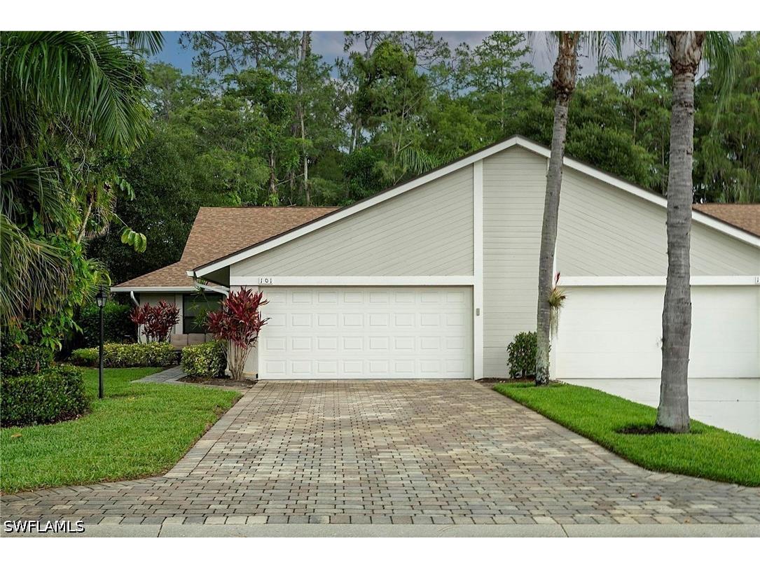 101 Fox Glen Drive #6-4 Naples FL 34104 226020518 image1