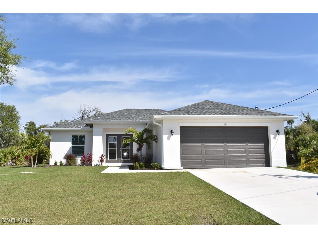 101 Green Pine Park Rotonda West FL 33947 224023429 image1