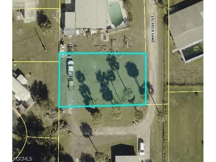101 Imperial Street North Fort Myers FL 33917 2026015369 image1