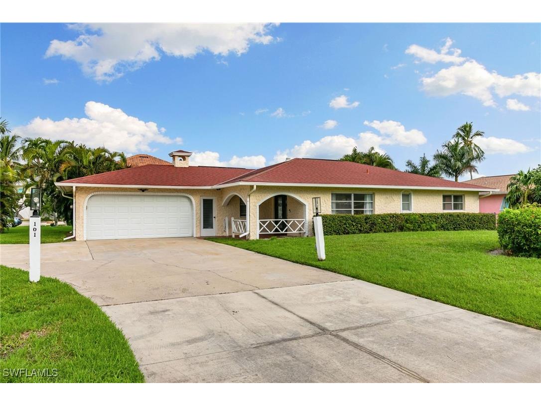 101 Jamaica Drive Naples FL 34113 224077560 image1