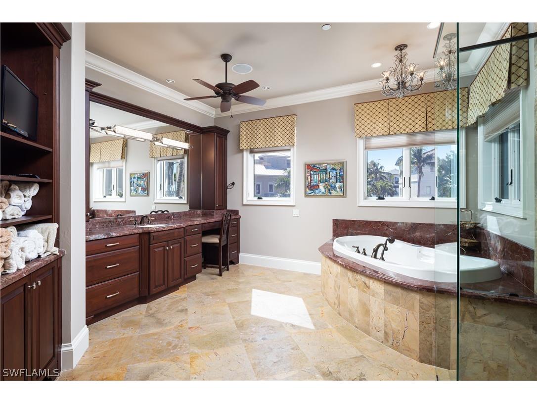 101 Jumento Cay Lane Bonita Springs FL 34134 226005605 image21