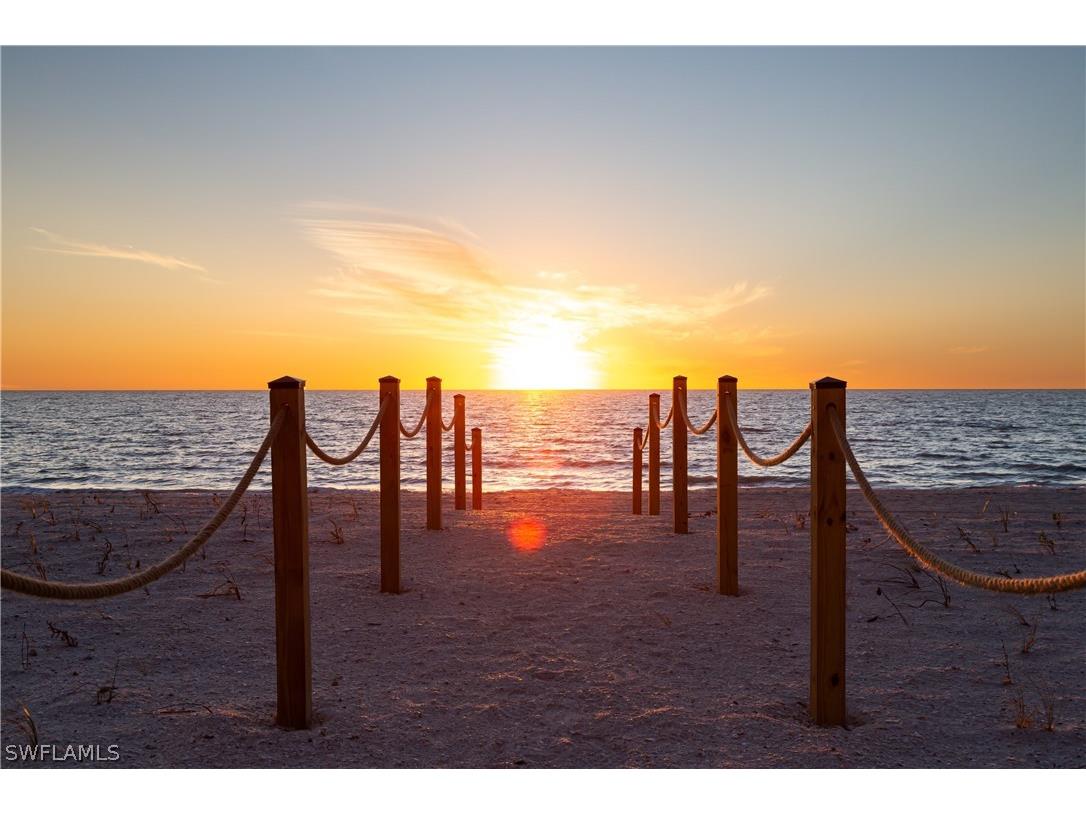 101 Jumento Cay Lane Bonita Springs FL 34134 226005605 image5