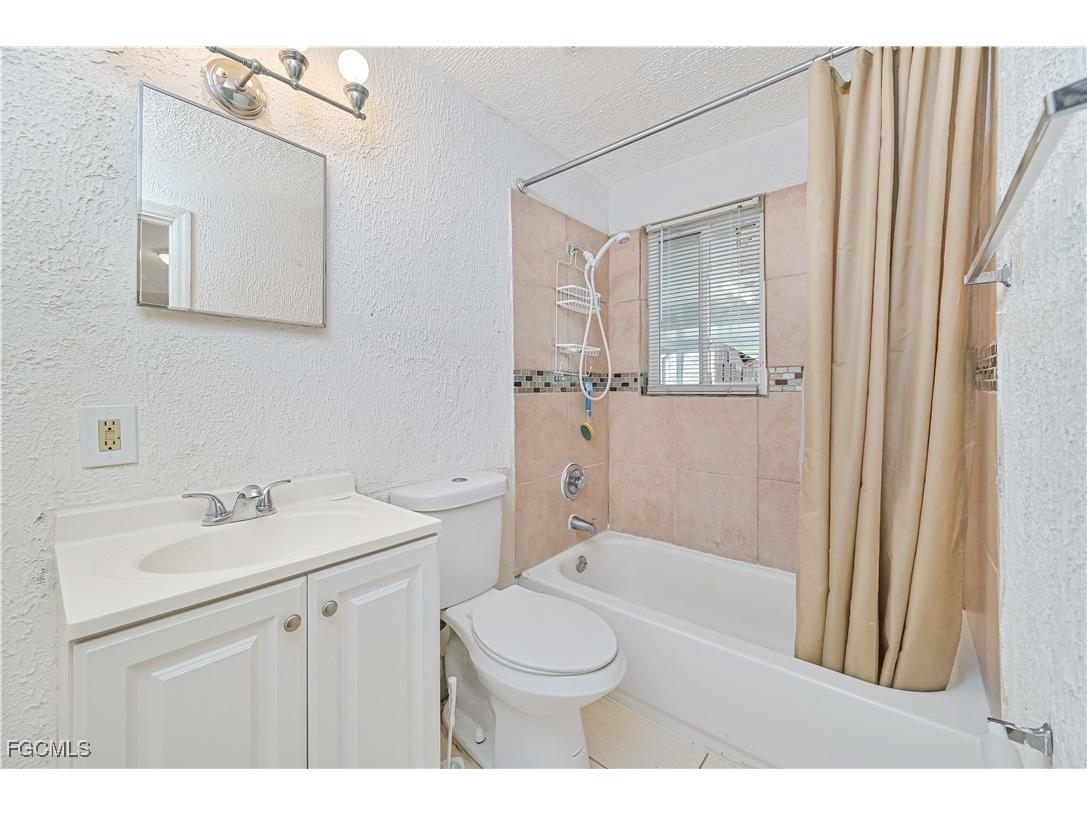101 Lucille Avenue Fort Myers FL 33916 2026004485 image24