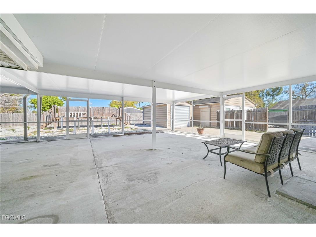 101 Lucille Avenue Fort Myers FL 33916 2026004485 image28