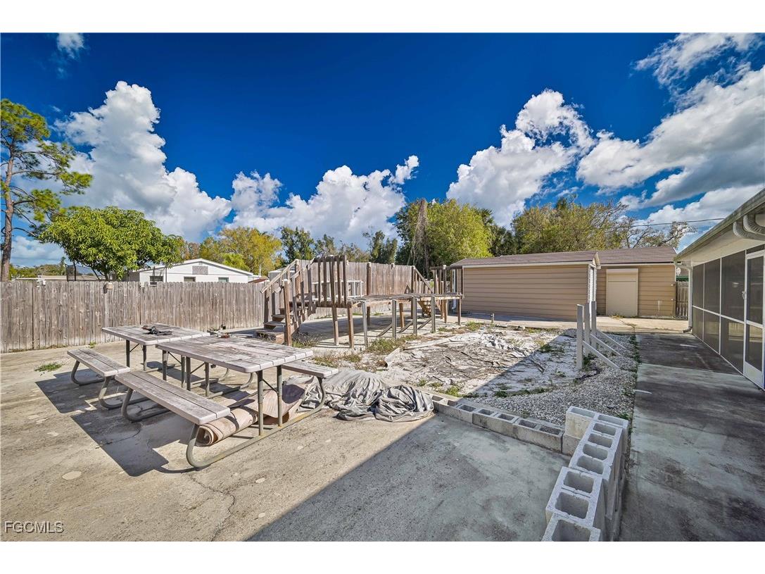 101 Lucille Avenue Fort Myers FL 33916 2026004485 image29