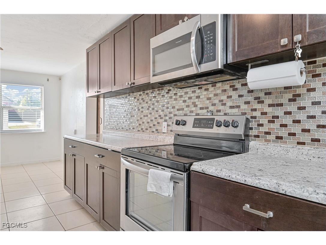 101 Lucille Avenue Fort Myers FL 33916 2026004485 image8