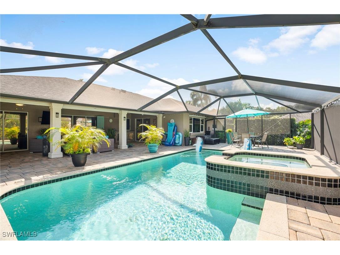 101 Muirfield Circle Naples FL 34113 224071024 image1