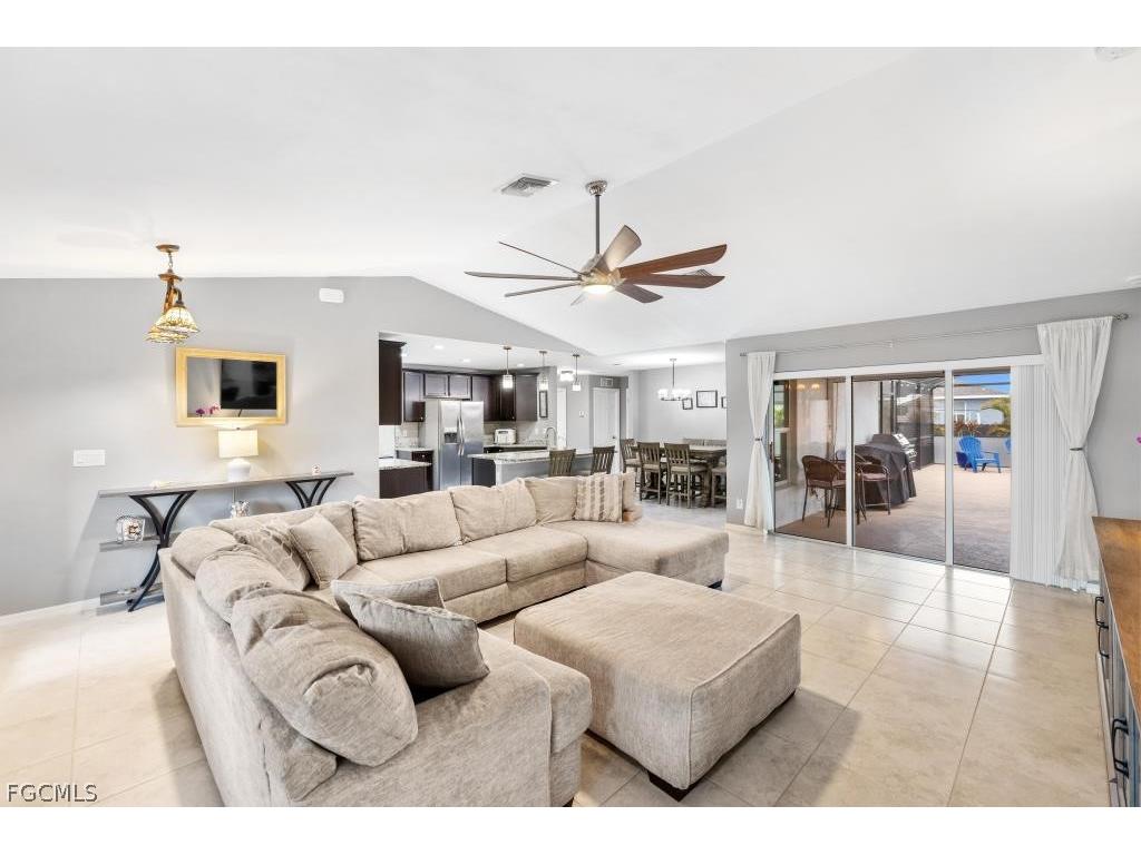 101 NW 25th Terrace Cape Coral FL 33993 2026008909 image10