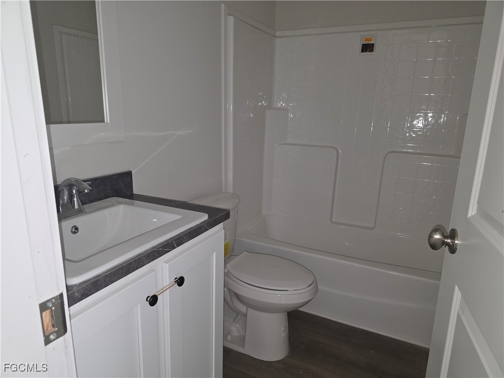 101 Oak Lane Fort Myers FL 33908 2026002989 image12