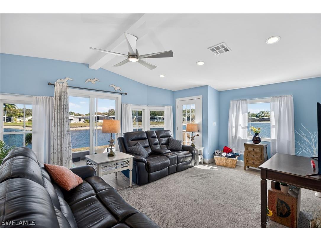 101 Oceans Boulevard #101 Naples FL 34104 226009055 image1