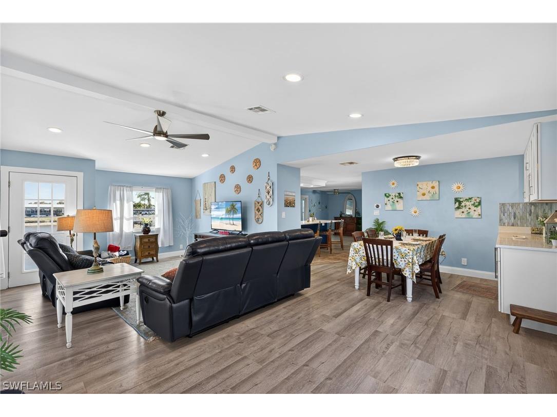 101 Oceans Boulevard #101 Naples FL 34104 226009055 image3