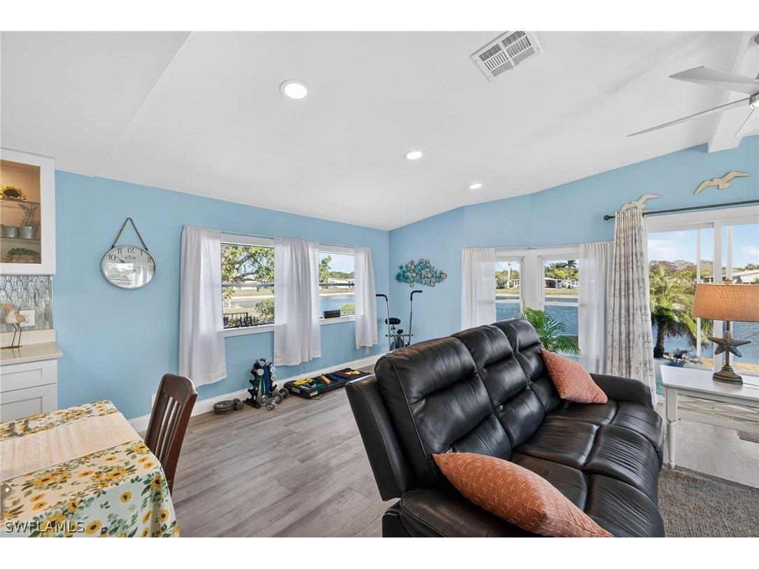 101 Oceans Boulevard #101 Naples FL 34104 226009055 image4