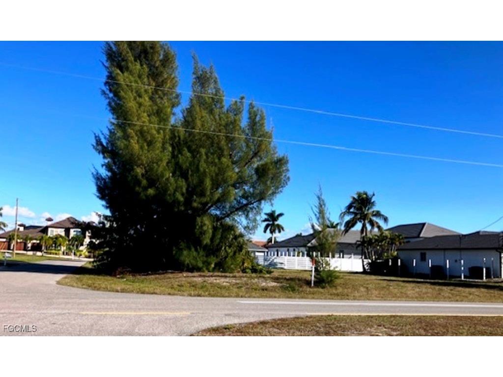 101 Old Burnt Store Road S Cape Coral FL 33991 2026002877 image3