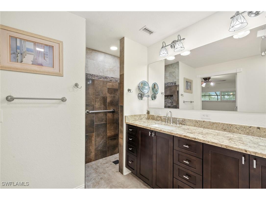 101 SE 41st Terrace Cape Coral FL 33904 225054913 image17