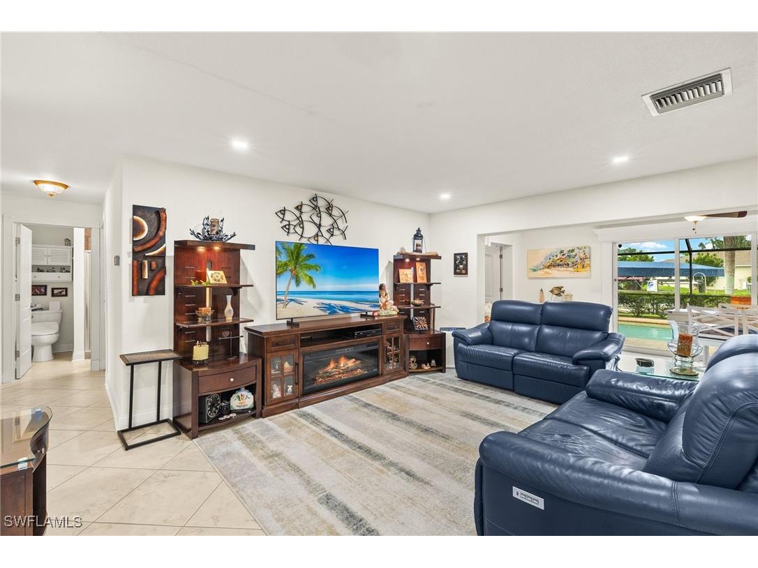 101 SE 41st Terrace Cape Coral FL 33904 225054913 image6