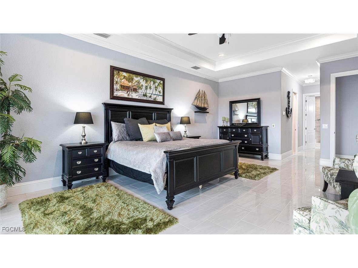 101 SW 39th Place Cape Coral FL 33991 2025026422 image3