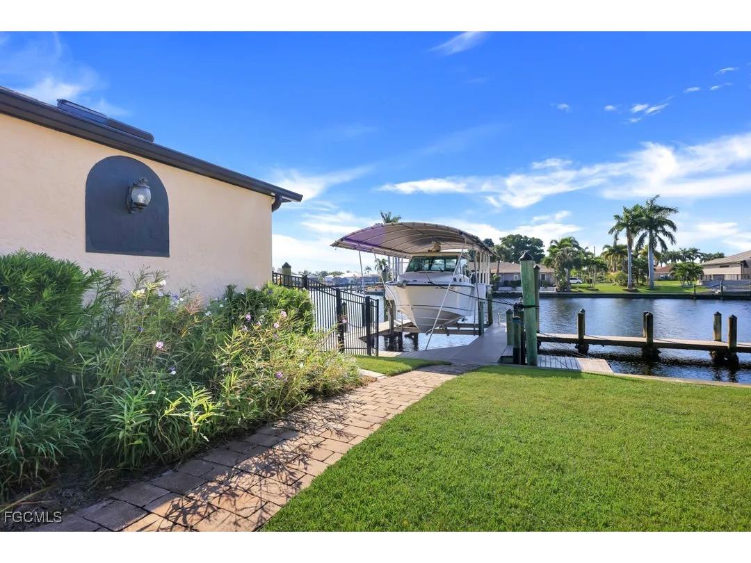 101 SW 50th Street Cape Coral FL 33914 2025020981 image11